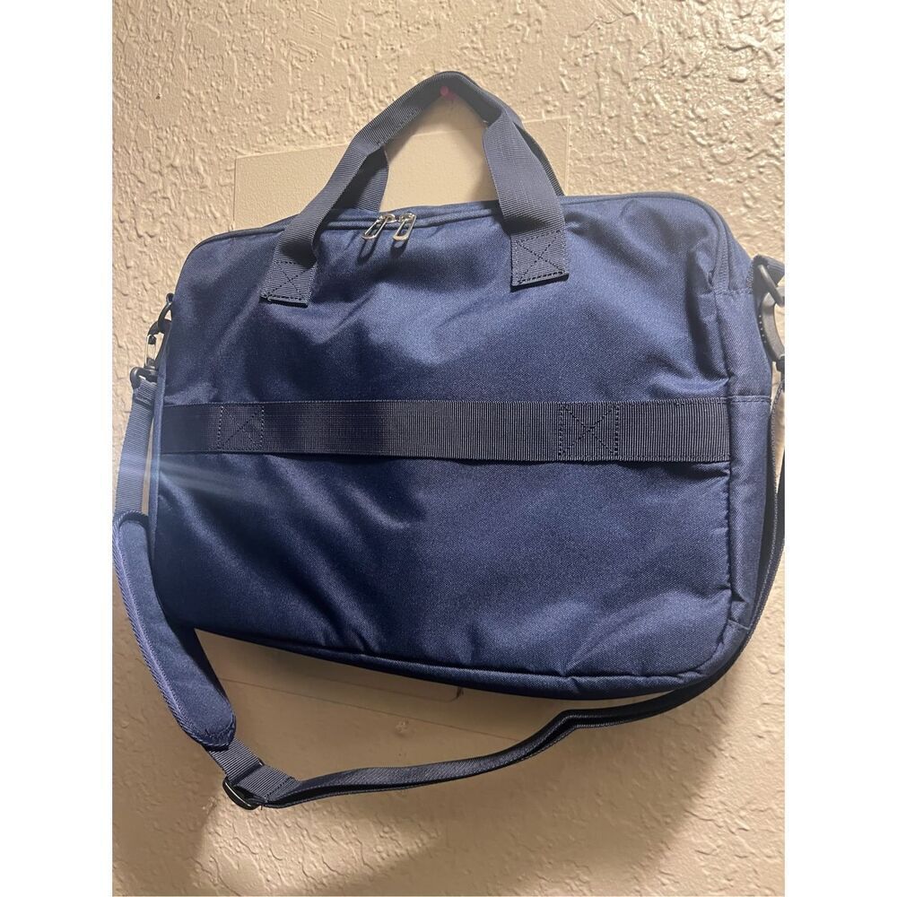 Bella Russo 17” Navy Laptop Bag NEW NO TAGS - Picture 10 of 15